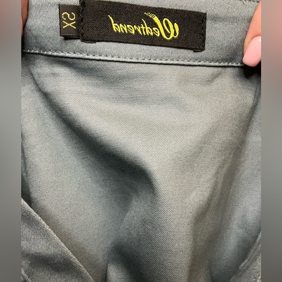 Elegant Green Ruffled Dress - Picture 3 of 3